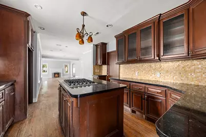 2141 Colquitt Street, Houston, TX 77098 - Photo 15