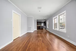 2141 Colquitt St, Houston, TX 77098 - Photo 9