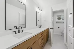 2807 Triway Ln, Houston, TX 77043 - Photo 3