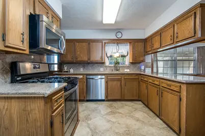 1830 Baker Drive, Tomball, TX 77375 - Photo 5