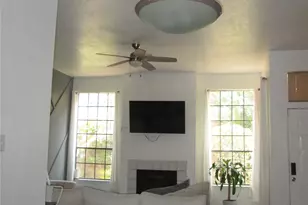 8888 Benning Dr, Houston, TX 77031 - Photo 5
