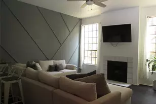 8888 Benning Dr, Houston, TX 77031 - Photo 7