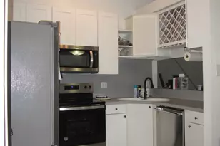 8888 Benning Dr, Houston, TX 77031 - Photo 11