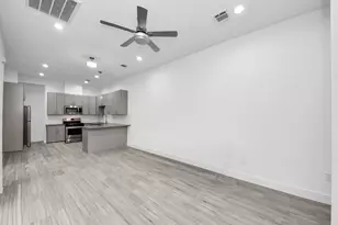7612 Easter St, Houston, TX 77088 - Photo 3