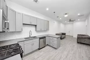 7612 Easter St, Houston, TX 77088 - Photo 9