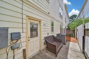 3323 Masters Point Dr, Houston, TX 77091 - Photo 29