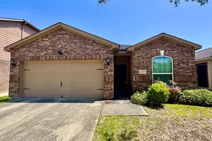 12019 Quartersawn Ln, Pinehurst, TX 77362 - Photo 1