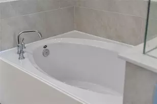 14221 Juniper Breeze Ct, Willis, TX 77318 - Photo 33