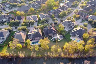 38 Adrianna Path Dr, Missouri City, TX 77459 - Photo 49