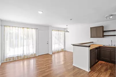 1408 Hughes Street #7, Houston, TX 77023 - Photo 11