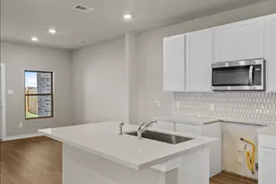 2918 Wind Cave Ln, Rosharon, TX 77583 - Photo 5
