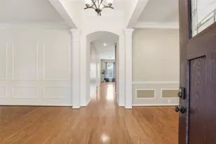 8027 Summer Brook Ct, Sugar Land, TX 77479 - Photo 3