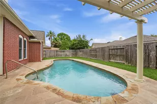 8027 Summer Brook Ct, Sugar Land, TX 77479 - Photo 1