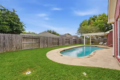 8027 Summer Brook Court, Sugar Land, TX 77479 - Photo 23
