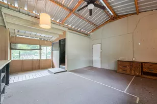 506 S Oakhurst Dr, Livingston, TX 77351 - Photo 35