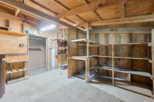 506 S Oakhurst Dr, Livingston, TX 77351 - Photo 33