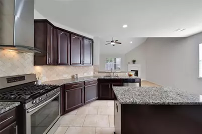 9131 Durango Point Lane, Houston, TX 77070 - Photo 9