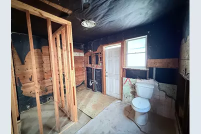 803 Brooks Street, Houston, TX 77009 - Photo 5