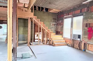 803 Brooks St, Houston, TX 77009 - Photo 19