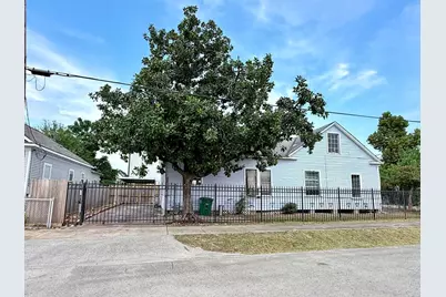 803 Brooks Street, Houston, TX 77009 - Photo 3