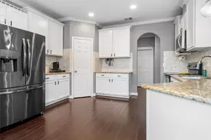 718 S Diamondhead Blvd, Crosby, TX 77532 - Photo 15
