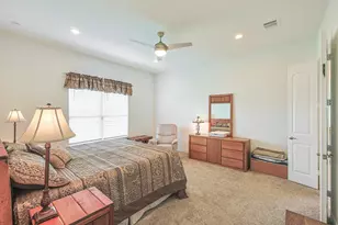 12239 Seagrape Ln, Conroe, TX 77304 - Photo 17