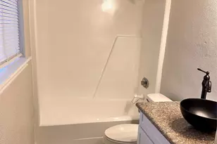 3730 Thistlemont Dr, Houston, TX 77042 - Photo 5