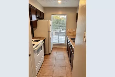 3730 Thistlemont Drive #102, Houston, TX 77042 - Photo 3