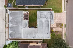 701 Sycamore Ave, Mission, TX 78572 - Photo 21