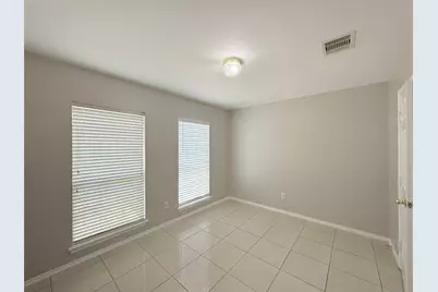 12818 Magenta Oaks Drive, Houston, TX 77072 - Photo 13