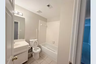 12818 Magenta Oaks Drive, Houston, TX 77072 - Photo 15