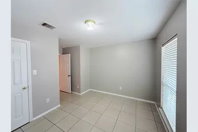 12818 Magenta Oaks Drive, Houston, TX 77072 - Photo 15