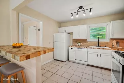 126 Bonita Avenue, Galveston, TX 77550 - Photo 13