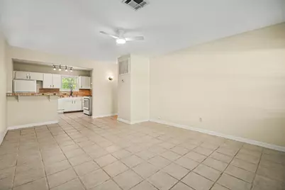 126 Bonita Avenue, Galveston, TX 77550 - Photo 11