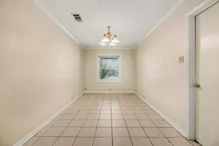126 Bonita Ave, Galveston, TX 77550 - Photo 17