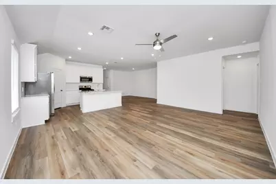 9035 Rose Water Trail, Iowa Colony, TX 77583 - Photo 23