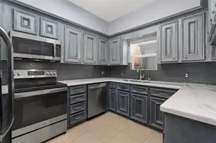 7671 Ameswood Rd, Houston, TX 77095 - Photo 11