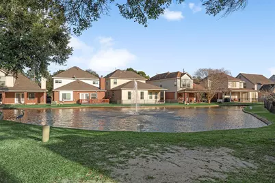 7671 Ameswood Road, Houston, TX 77095 - Photo 37