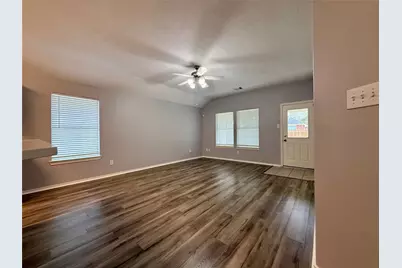 6733 Hidden Colony Lane, Dickinson, TX 77539 - Photo 11