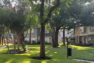 11002 Hammerly Blvd, Houston, TX 77043 - Photo 3
