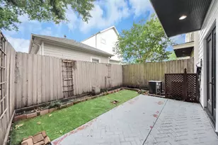 1434 Dorothy St, Houston, TX 77008 - Photo 35