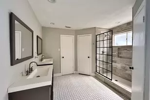11642 Trailmont Dr, Houston, TX 77077 - Photo 11