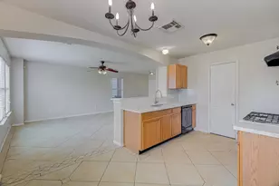 13983 Maximos Dr, Houston, TX 77083 - Photo 9