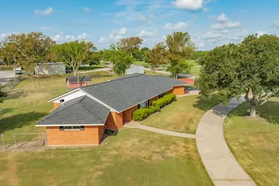 2922 County Road 209, Danbury, TX 77534 - Photo 5