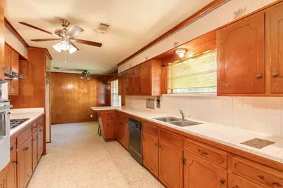 2922 County Road 209, Danbury, TX 77534 - Photo 21
