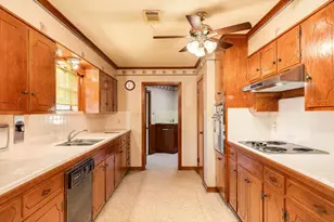 2922 County Rd 209, Danbury, TX 77534 - Photo 25