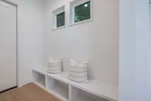 902 E 25th St, Houston, TX 77009 - Photo 25