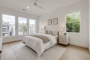 902 E 25th St, Houston, TX 77009 - Photo 31