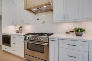 902 E 25th St, Houston, TX 77009 - Photo 21