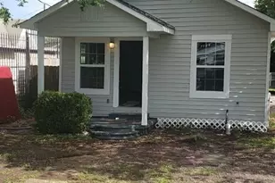 2107 Jones Rd, Baytown, TX 77521 - Photo 1